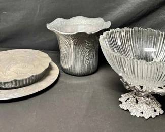 16CT117Vintage Serve Ware Pieces, Arthur Court Bowl