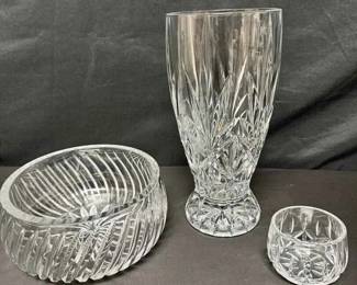 16CT149Vintage Crystal 3piece Lot