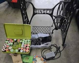 16CT160Singer Sewing Machine Stand And More