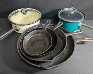 16CT113Chantal And Cast Iron Pots