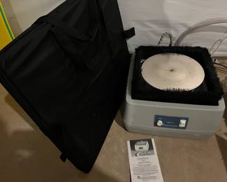 Glass grinder and photo box