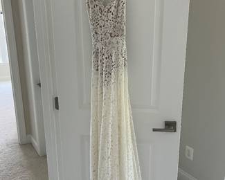 Gorgeous white dress-only worn once
