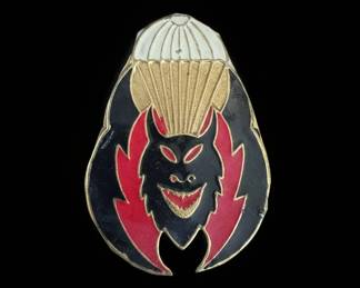 Parachute Infantry Regiment "Button Rouge" Devil Flag Pin