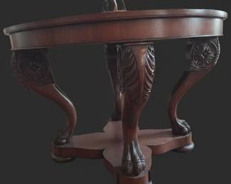 Antique Mahogany Dining Table with Claw Feet