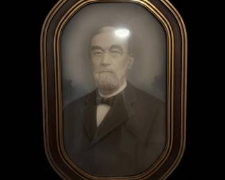 Victorian Oval Convex Glass Portrait of a Gentleman