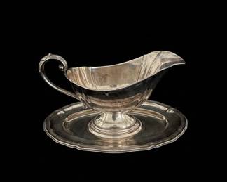 SilverPlated Gravy Boat with Attached Underplate by International Silver