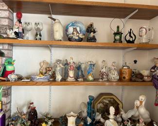 Figurines