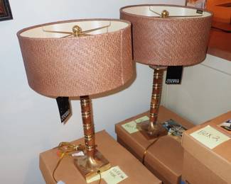 ACCENT LAMPS W/SHADES