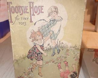 VINTAGE BOOKS