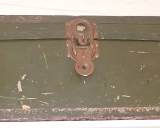 OLD TRUNK