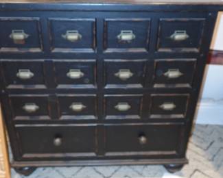 MULTI DRAWERS CABINET