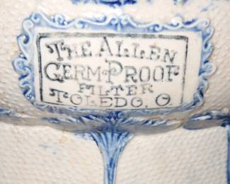 produced in the early 1900s Robinson Clay Product Company.