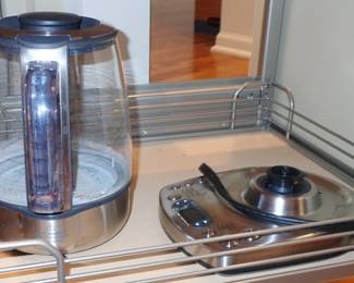 ELECTRIC WATER HEATER