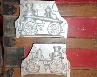 VINTAGE STEAM ENGINE MOLD