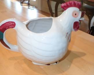 CHICKEN PITCHER