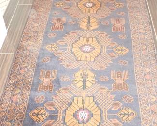 HALL RUG