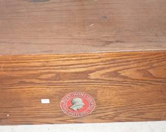 VINTAGE WOOD BOX