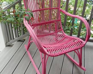 PINK TWIG CHAIR
