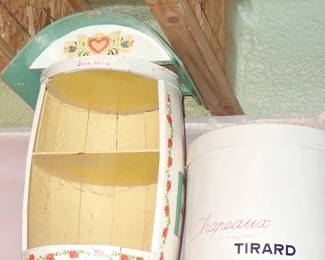 BARREL SHELF