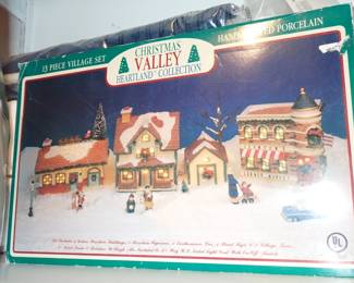 CHRISTMAS VILLAGES