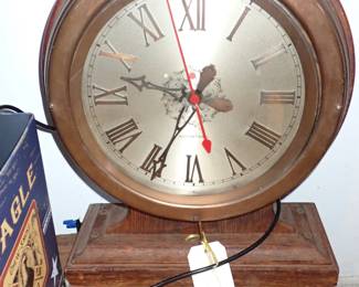 ANTIQUE LARGE ROUND FACE CLOCK ON BASE