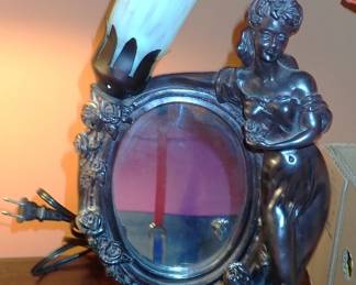 TULIP W/MIRROR LAMP