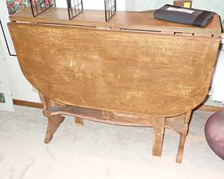 NARROW DROP LEAF TABLE