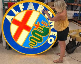 Alfa Romeo Sign