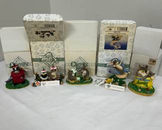 Charming tails figurines in box