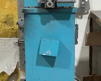 Ruoff Automatic Power Notcher