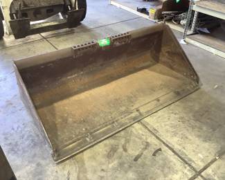 Bobcat Skidsteer Bucket 67"