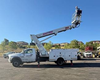 2016 Dodge 5500 Bucket Truck