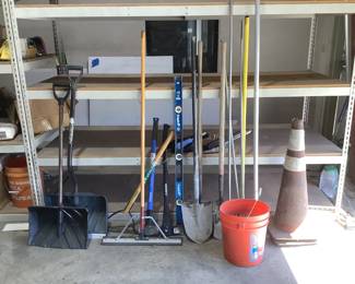Yard & Cleaning Tools