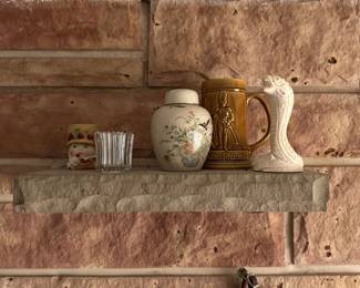 Assorted knick-knacks