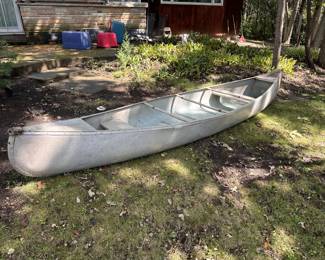 Vintage Smoker Craft Aluminum Canoe