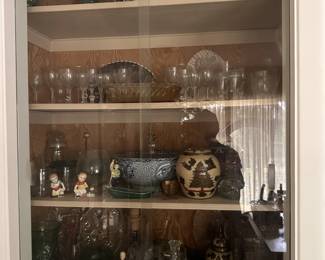 Assorted knick-knacks