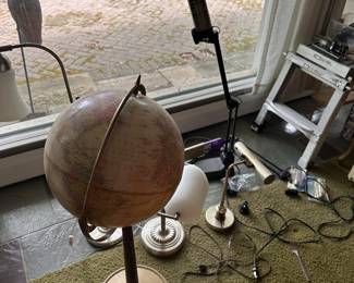 assorted vintage lamps