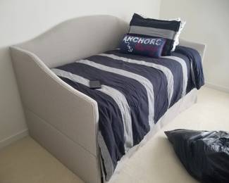 Daybed is a trundle bed