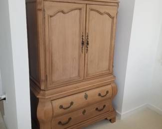 CENTURY bedroom suite: armoire