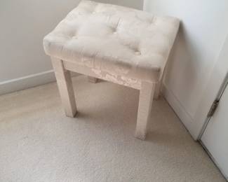 Vanity stool