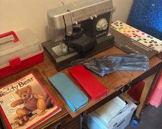 Singer sewing machine