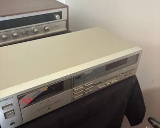 Technics tape deck
