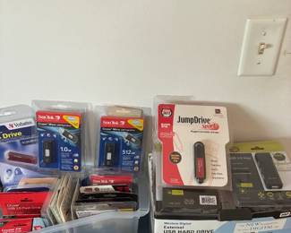 flashdrives