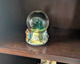 Wizard OZ Snow Globe 30.0