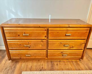 MCM Dresser