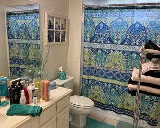 Bathroom accessories