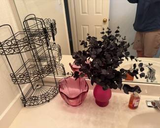 Decore Accent Pieces