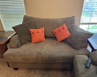 Love seat and cushions