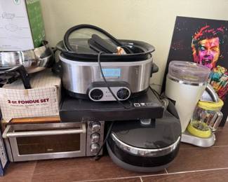 Lots of KITCHEN supplies 