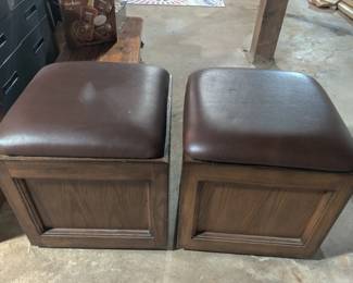 Hassock with storage